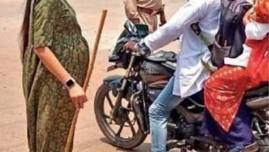 Photo of प्रेग्नेंट डीएसपी कोरोना के खिलाफ सड़क पर संभाल रहीं मोर्चा, वायरल हुआ वीडियो, सैल्यूट कर रहे लोग !
