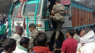 Photo of बेरमो कोयलांचल में खड़े ट्रक में मिला ड्राइवर का शव … जांच में जुटी पुलिस !