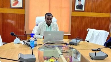 Photo of प्रज्ञा केंद्रों के संचालक के साथ DC ने किया बैठक !