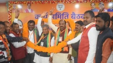 Photo of झारखंड सरकार काम का तरीका बदले नहीं तो चैन से सोने नहीं देंगे: लाल सिंह आर्य