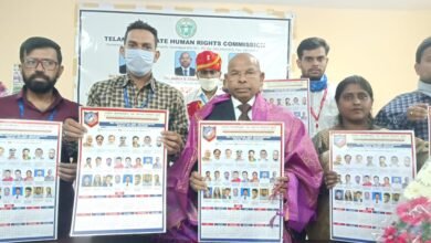 Photo of राज्य मानवाधिकार आयोग तेलंगाना के माननीय अध्य्क्ष ने एन एच आर सी सी बी 2021 कैलेंडर का किया विमोचन !