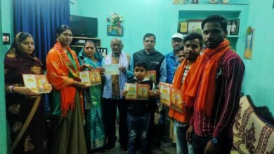 Photo of पार्श्व(नाथ) विश्वविधालय ट्रस्ट के अध्यक्ष ने राम मंदिर निर्माण हेतु समर्पण राशि अर्पित किया