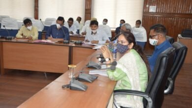 Photo of समाहरणालय सभागार में उपायुक्त राजेश्वरी बी की अध्यक्षता में नीति आयोग की बैठक हुई !