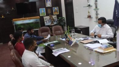 Photo of किशोरियों के आर्थिक व सामाजिक सशक्तिकरण हेतु उन्हें उचित रूप से प्रशिक्षित किया जाय – उपायुक्त