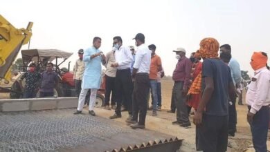 Photo of पदाधिकारियों ने अस्पताल, खरीदी केंद्र और साइलो का लिया जायजा!