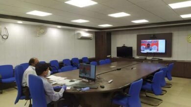 Photo of कोविड संक्रमण से बचाव में खनिज मंत्री एवं सांसद की अनूठी पहल!