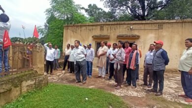 Photo of सीपीआई सिरका शाखा सम्मेलन संपन्न,पूंजीवाद के चंगुल में फंसी जनमानस और कम्युनिस्ट सिद्धांत पर ही मानवता का विकास संभव