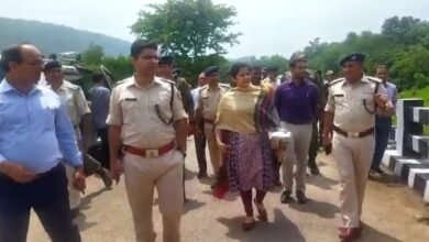 Photo of पुलिस अधीक्षक, रामगढ़ के साथ पतरातू डैम व नलकारी नदी के समीप सुरक्षा व्यवस्थाओं का लिया जायजा।