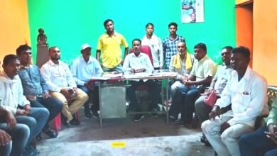 Photo of रैयत विस्थापित मोर्चा की बैठक गिद्दी में संपन्न मोर्चा का स्थापना दिवस मनाने का लिया गया निर्णय 
