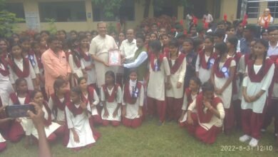 Photo of गांधी+2 उच्च विद्यालय में सांसद जयंत का हुआ मास्टर क्लास,बच्चे से किए सवाल जवाब