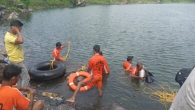 Photo of सीसीएल कर्मी के लापता के 48 घंटे बाद भी नही मिला सुराग, गोताखोरों ने खदान में किया तलाश