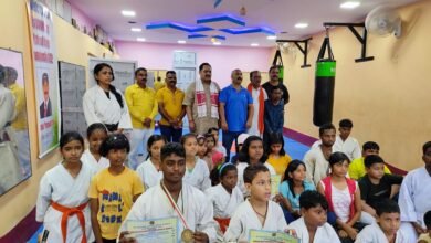 Photo of एक दिवसीय राज्य स्तरीय मार्शल आर्ट ट्रेनिंग कैंप का आयोजन ,कैम्प में 100 कराटेकारो ने लिया हिस्सा ,जिन्हें यदुनाथ पांडेय ने किया सम्मानित