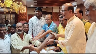 Photo of रामगढ़ में एक बढ़िया भवन दिव्यांग भाइयों के लिए बनवाया जाएगा