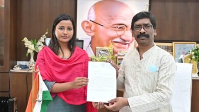 Photo of अंबा प्रसाद ने हजारीबाग होमगार्ड अभ्यर्थियों की नियुक्ति प्रक्रिया पूर्ण करने को लेकर मुख्यमंत्री हेमंत सोरेन से की मुलाकात