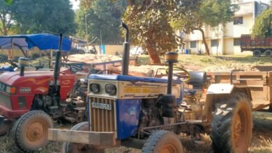 Photo of अवैध बालू क्षेत्र तीन ट्रैक्टर को पतरातू पुलिस ने जप्त किया,अवैध बालू के खिलाफ पतरातू पुलिस लगातार जा रही है।