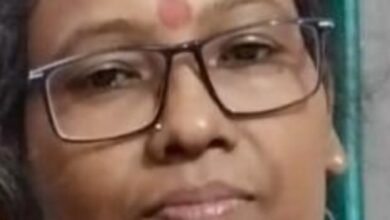 Photo of रामगढ़ महिला थाना प्रभारी मेंजारी बिरवा को एसीबी ने किया गिरफ्तार एसीबी की टीम ने 10000 घूस लेते रंगे हाथ पकड़ा