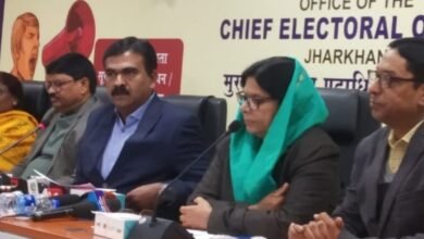 Photo of रामगढ़ विधानसभा उपचुनाव को लेकर निर्वाचन आयोग हो गया है सक्रिय,राज्य के मुख्य निर्वाचन पदाधिकारी कल आ सकते हैं रामगढ़
