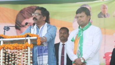 Photo of दूधमुंहे बच्चे को मां से अलग करना सबसे बड़ा अपराध, जनता मतदान के माध्यम से हिसाब लेगी—हेमंत सोरेन